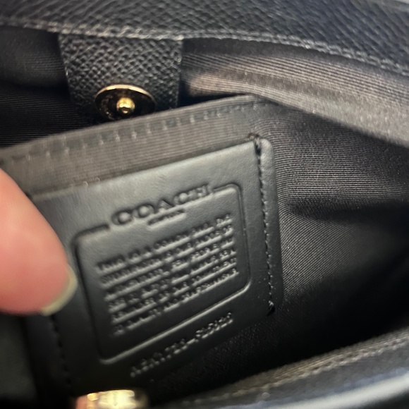 Coach Carryall Mini Brooke Light Goldlack Leather Shoulder Bag - Picture 5 of 16